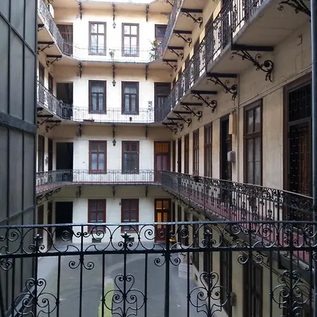 Tempo Courtyard *