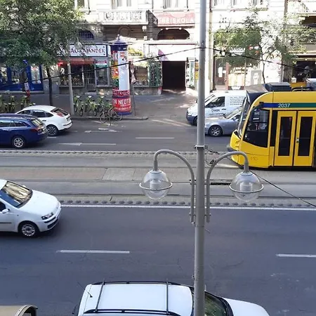 דירה Tempo Courtyard בודפשט