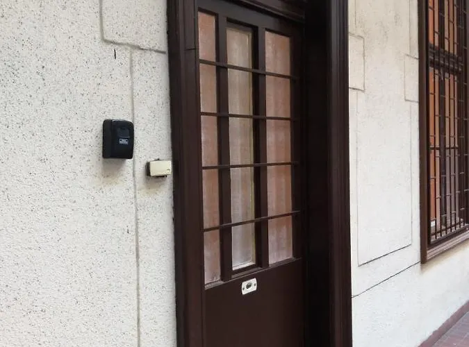 Tempo Courtyard Appartement *